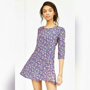 Urban Outfitters 3/4 sleeve tshirt dress